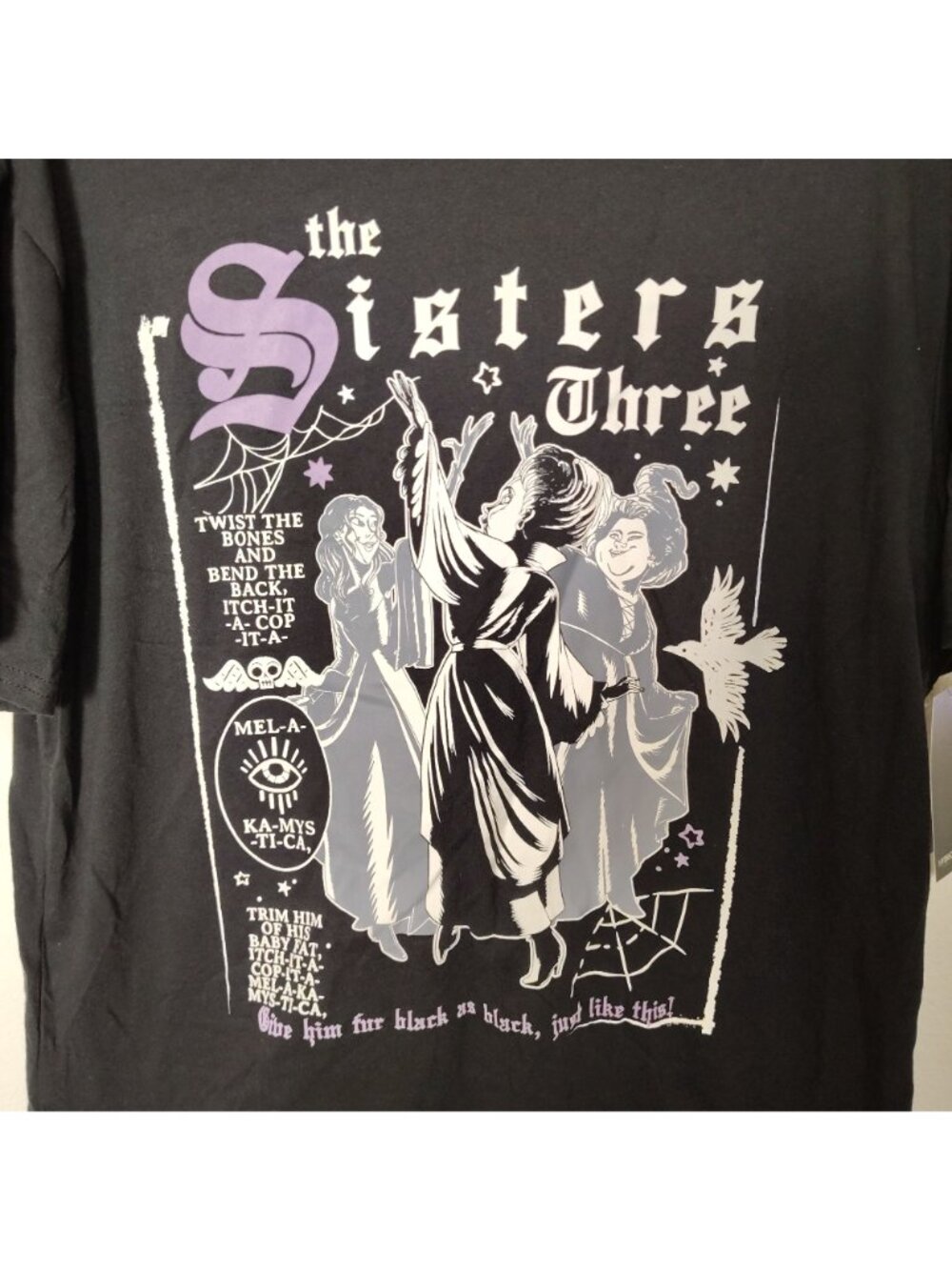 Disney Misses S (4-6) Hocus Pocus The Sisters Three Black Short Sleeve T-Shirt - Picture 2 of 6